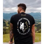 A wolf doesn't concern himself with the opinions of sheep. Férfi póló / Fekete
