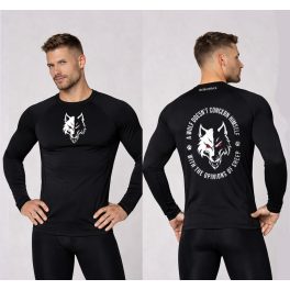   A wolf doesn't concern himself with the opinions of sheep - Technikai póló / Fekete